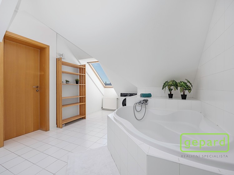 Prodej bytu 2+kk 100 m² - foto 37