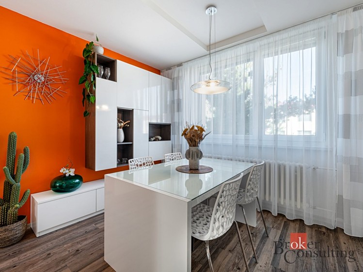 Prodej bytu 3+kk 76 m² - foto 3