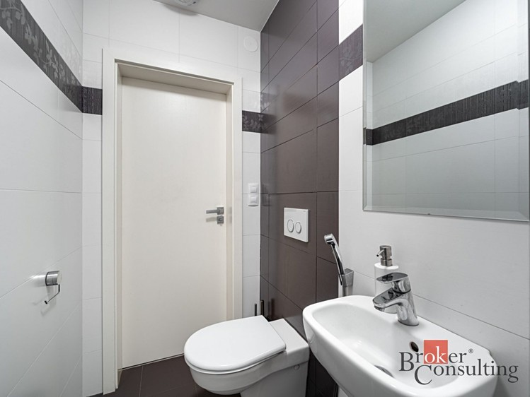 Prodej bytu 3+kk 76 m² - foto 12