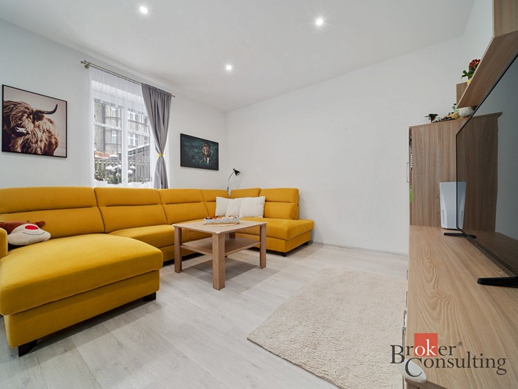 Prodej bytu 3+1 121 m² - foto 1