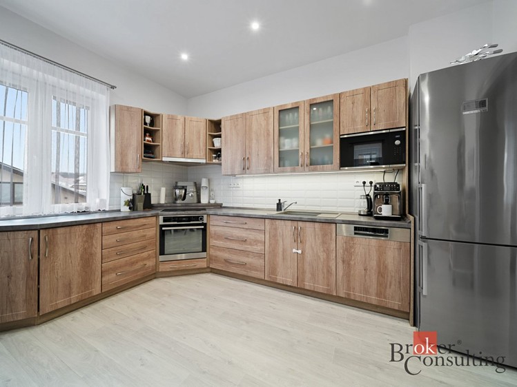 Prodej bytu 3+1 121 m² - foto 2
