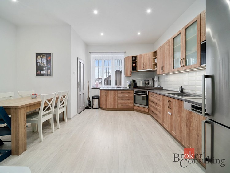 Prodej bytu 3+1 121 m² - foto 4