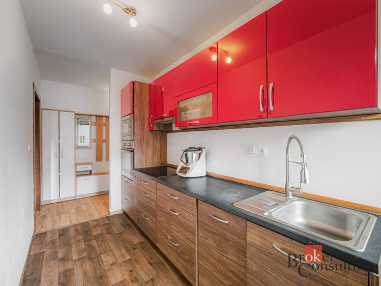 Prodej bytu 2+1 54 m² - foto 1