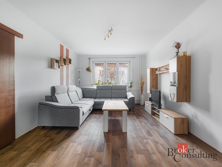 Prodej bytu 2+1 54 m² - foto 2