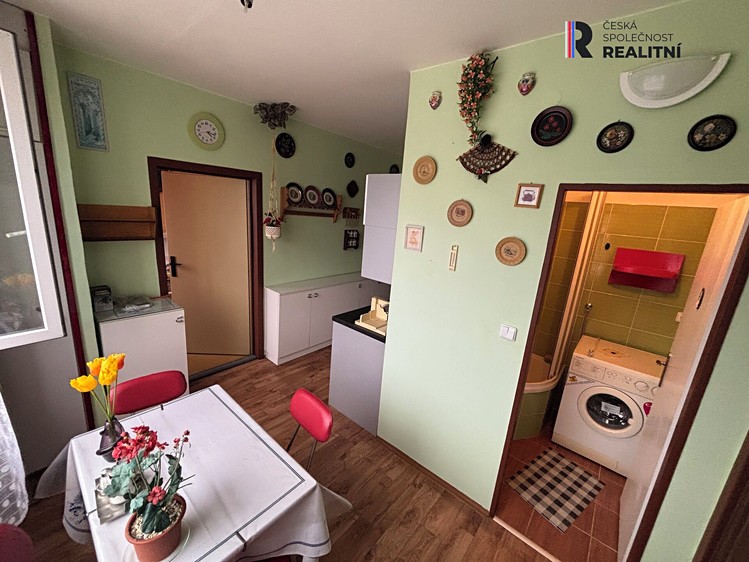 Prodej bytu 3+1 77 m² - foto 4