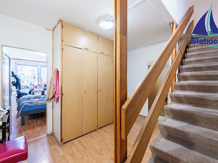 Prodej bytu 3+1 105 m² (Mezonet) - foto 4