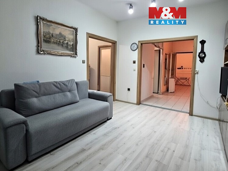 Prodej bytu 2+1 56 m² - foto 1