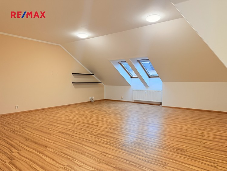 Prodej bytu 2+kk 76 m² - foto 2