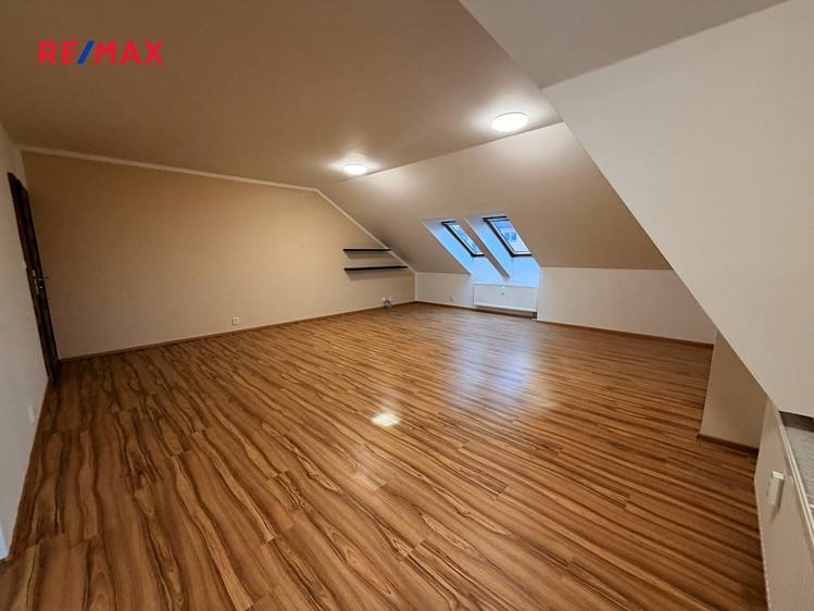 Prodej bytu 2+kk 76 m² - foto 4