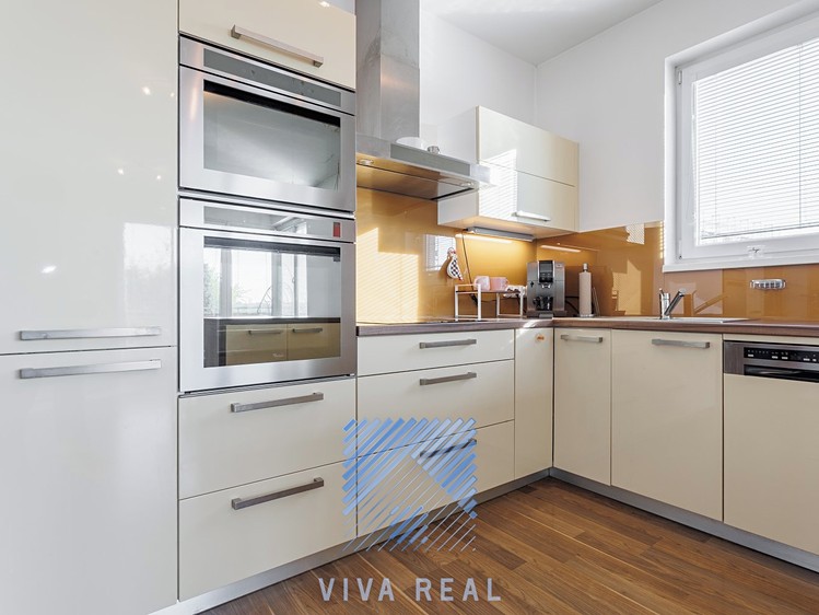 Prodej bytu 3+kk 82 m² - foto 2