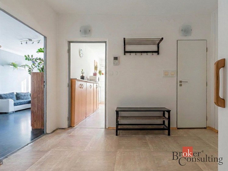 Prodej bytu 2+1 57 m² - foto 5
