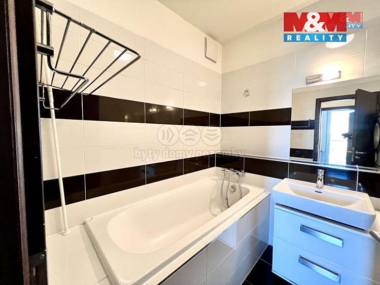 Prodej bytu 4+kk 90 m² - foto 11