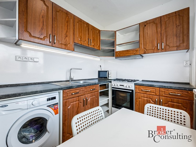 Prodej bytu 3+1 73 m² - foto 2