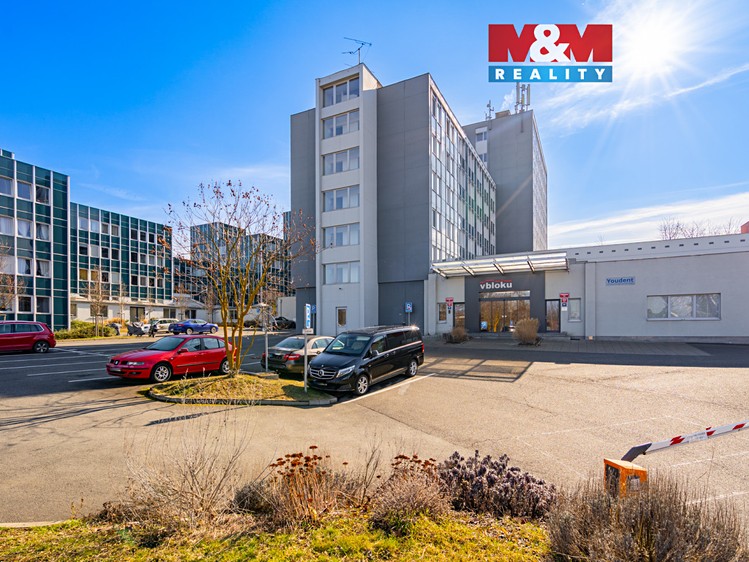 Prodej bytu 1+kk 23 m² - foto 1