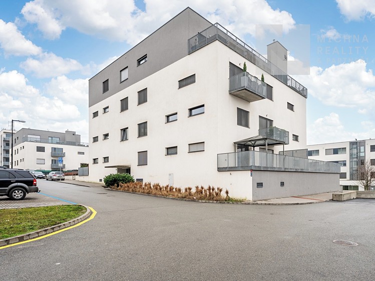 Prodej bytu 3+kk 80 m² - foto 22
