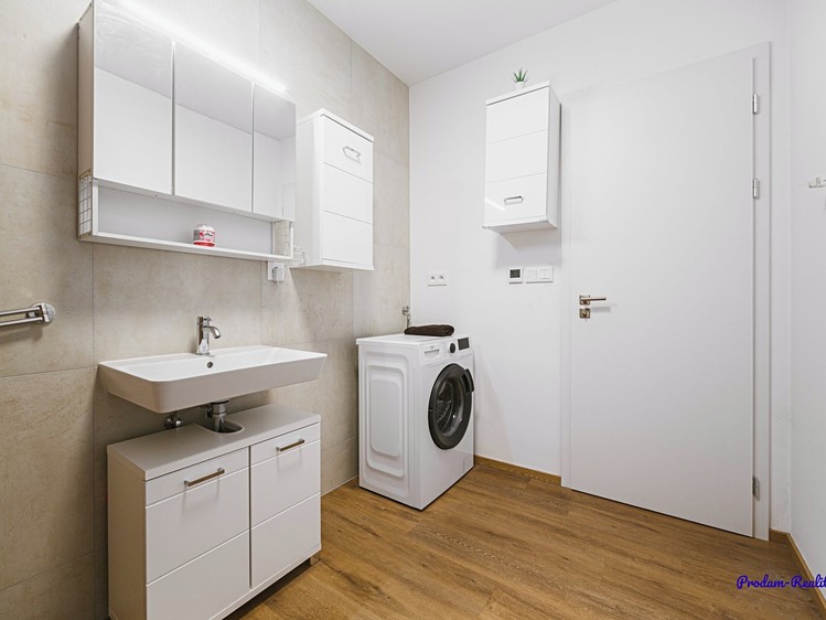 Prodej bytu 2+kk 50 m² (Jednopodlažní) - foto 5