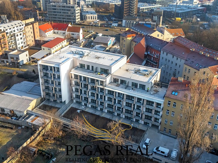 Prodej bytu 1+kk 30 m² - foto 10