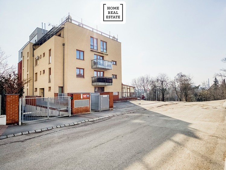 Prodej bytu 3+kk 77 m² (Jednopodlažní) - foto 45