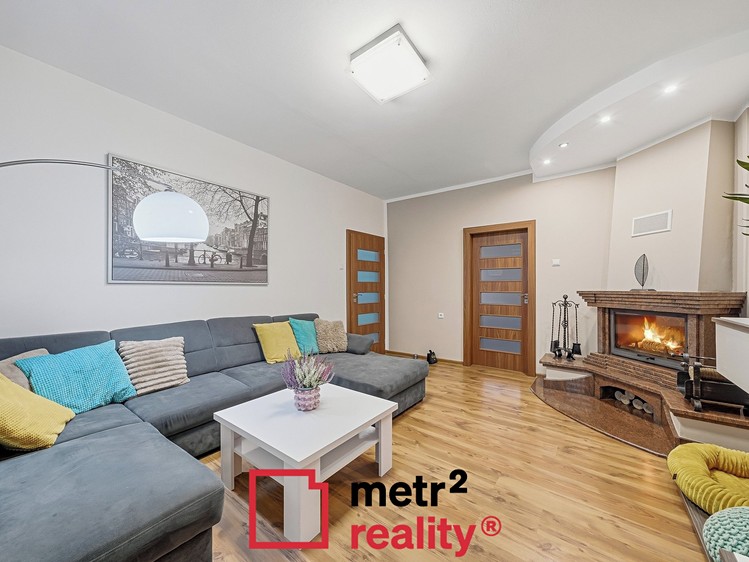 Prodej bytu 3+1 74 m² - foto 1