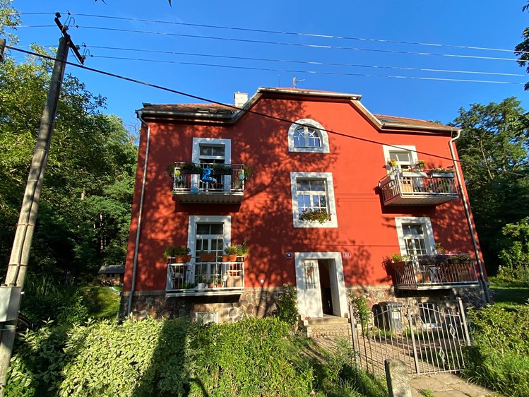 Prodej bytu 1+kk 35 m² (Podkrovní) - foto 2