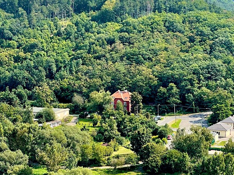 Prodej bytu 1+kk 35 m² (Podkrovní) - foto 8