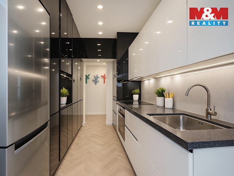 Prodej bytu 3+1 65 m² - foto 3
