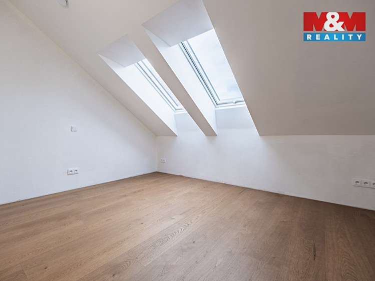 Prodej bytu 4+kk 128 m² - foto 8