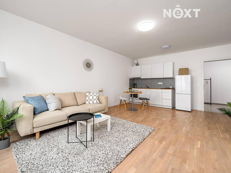Prodej bytu 1+kk 38 m² (Jednopodlažní) - foto 2