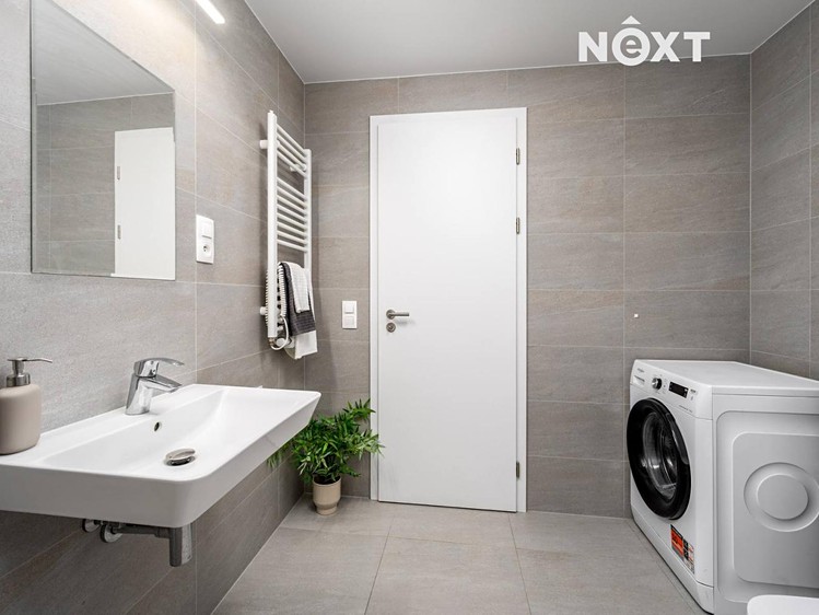 Prodej bytu 1+kk 38 m² (Jednopodlažní) - foto 7