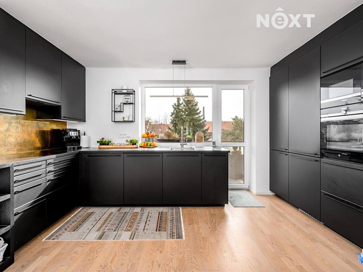 Prodej bytu 4+kk 81 m² (Jednopodlažní) - foto 3