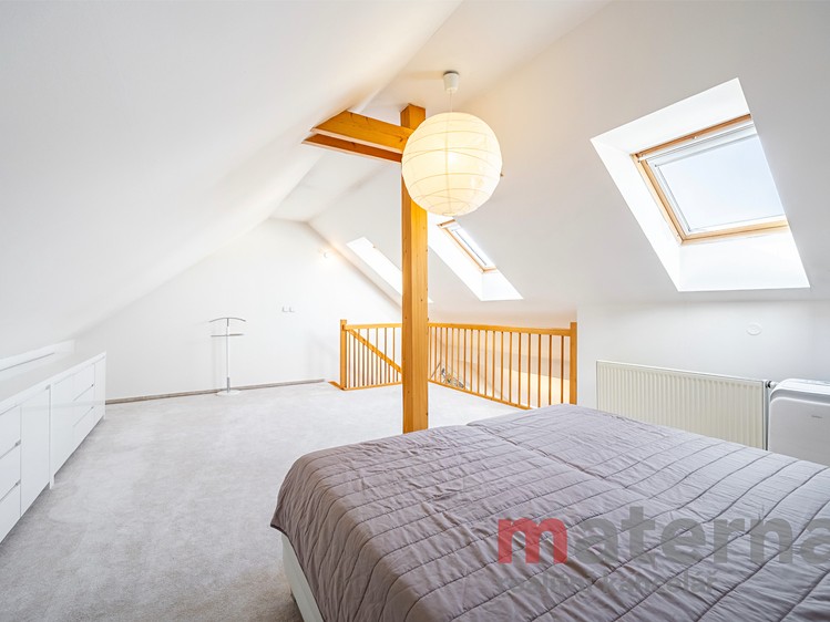 Prodej bytu 3+1 87 m² (Mezonet) - foto 6
