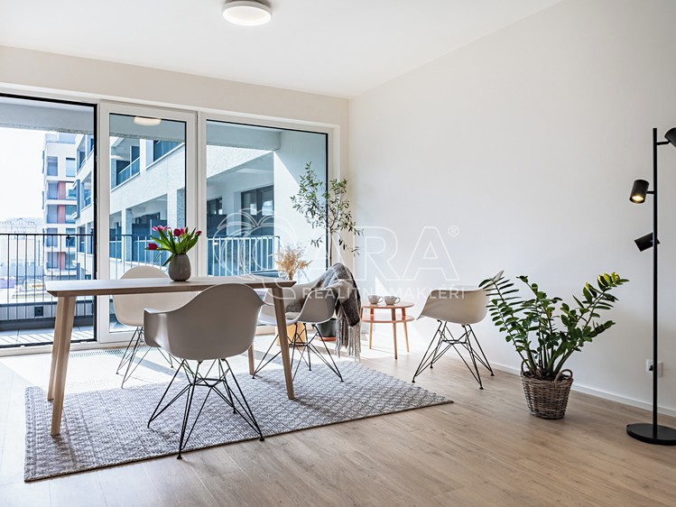 Pronájem bytu 1+kk 39 m² - foto 2