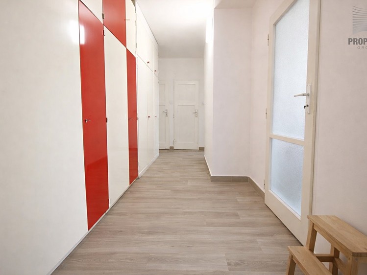 Pronájem bytu 2+1 56 m² - foto 7
