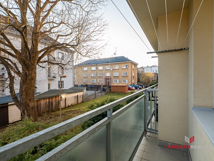 Pronájem bytu 3+1 75 m² - foto 8