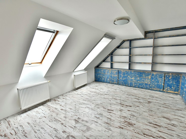 Pronájem bytu 4+kk 114 m² - foto 5