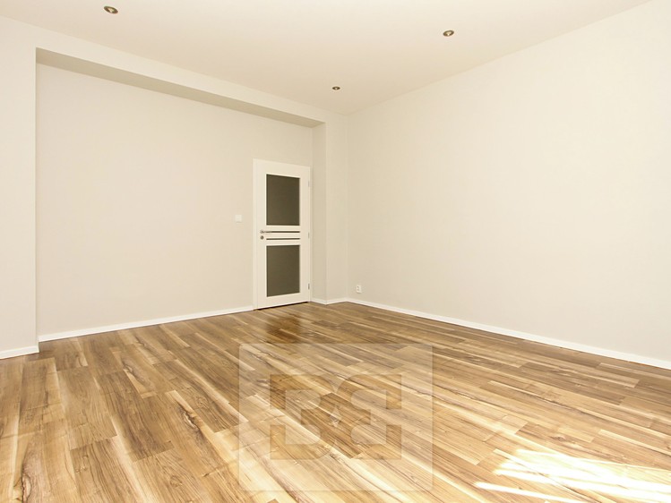 Pronájem bytu 2+1 60 m² - foto 6