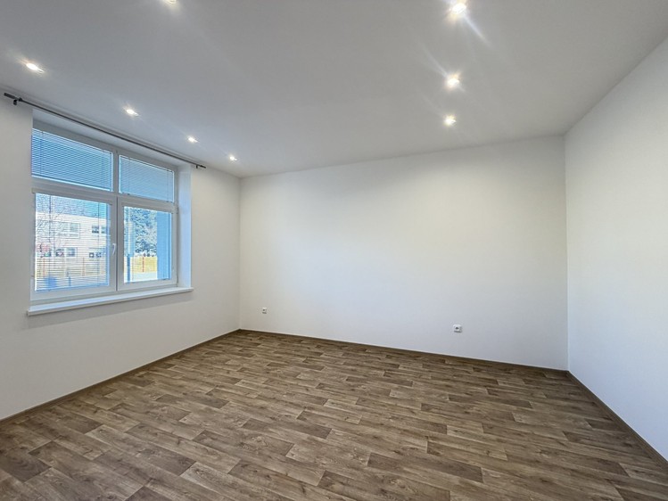 Pronájem bytu 2+kk 60 m² - foto 6