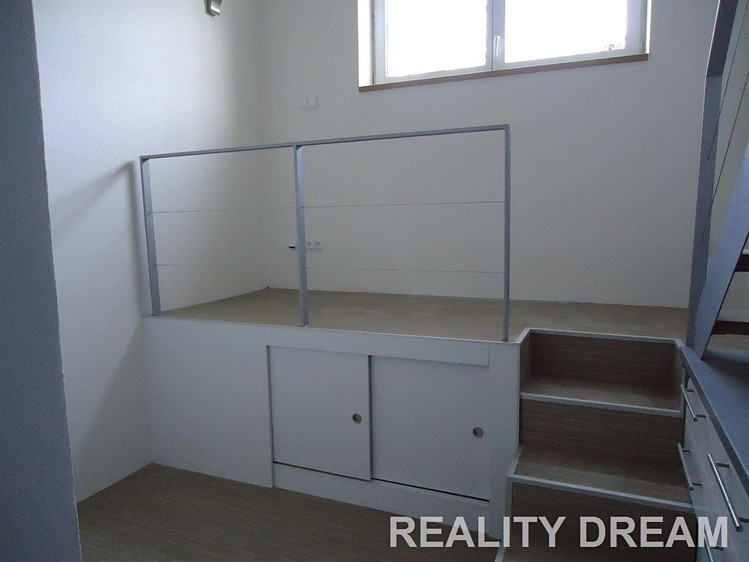 Pronájem bytu 1+kk 33 m² - foto 4