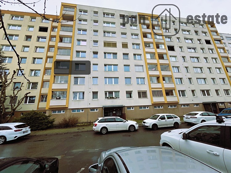 Pronájem bytu 3+1 73 m² - foto 3