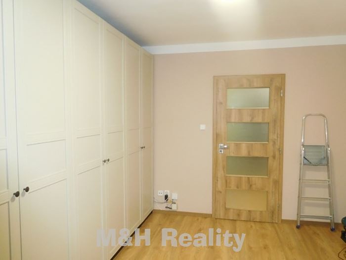 Pronájem bytu 3+kk 60 m² - foto 5