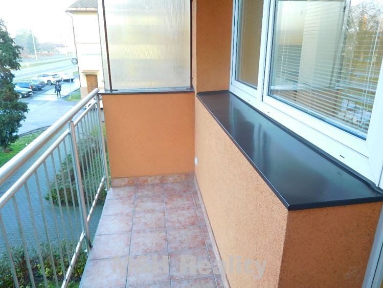 Pronájem bytu 2+1 59 m² - foto 8