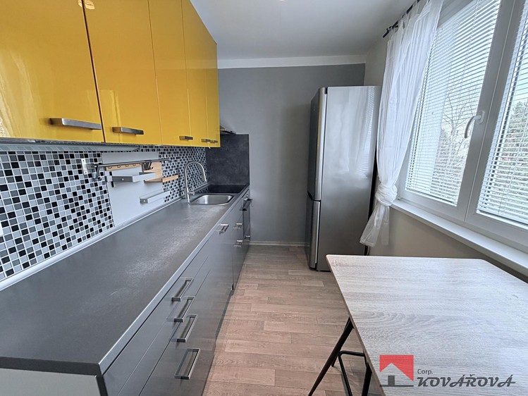 Pronájem bytu 2+1 55 m² - foto 4