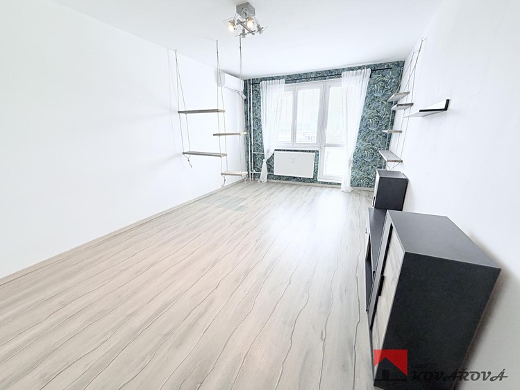 Pronájem bytu 2+1 55 m² - foto 8