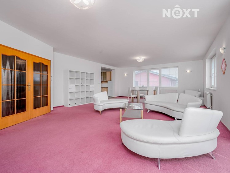 Pronájem bytu 3+kk 130 m² - foto 5