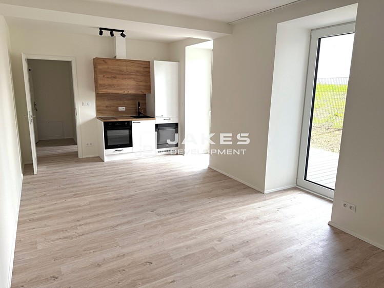 Pronájem bytu 2+kk 56 m² - foto 2