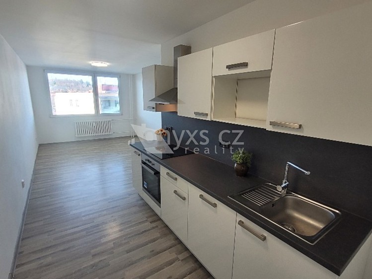 Pronájem bytu 3+kk 62 m² - foto 1