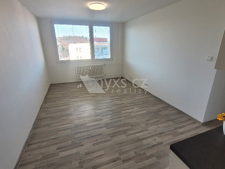 Pronájem bytu 3+kk 62 m² - foto 3