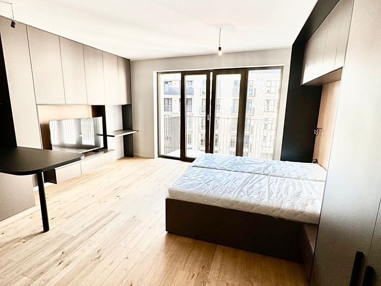 Pronájem bytu 1+kk 38 m² - foto 1