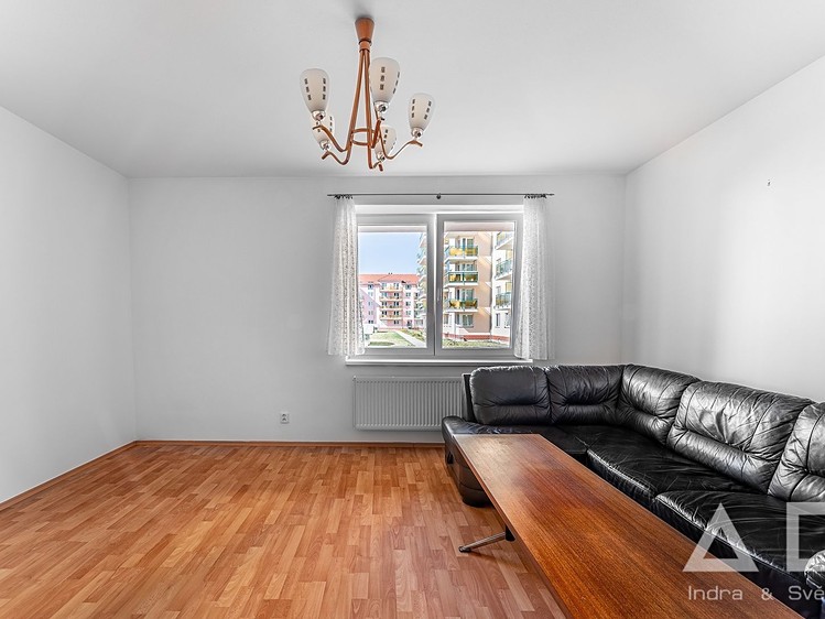 Pronájem bytu 2+kk 64 m² - foto 3