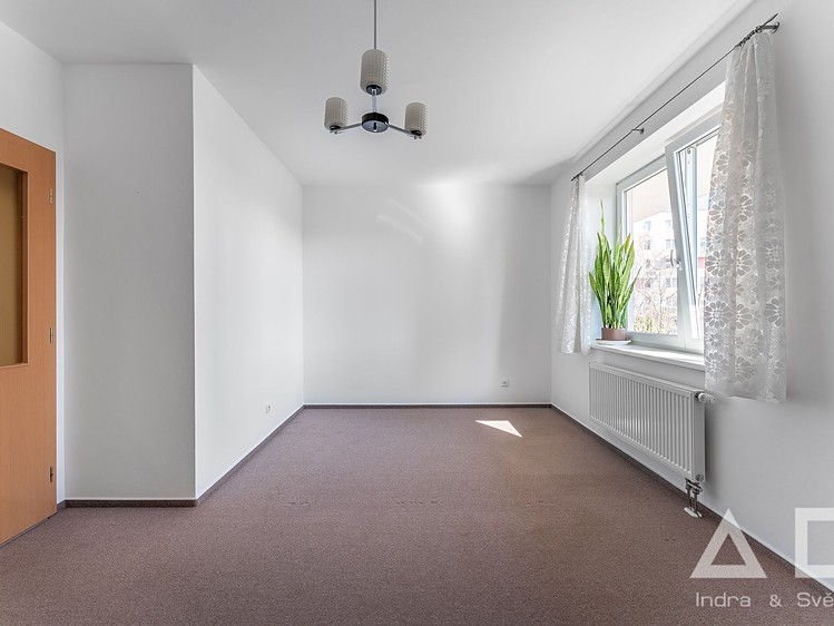 Pronájem bytu 2+kk 64 m² - foto 4